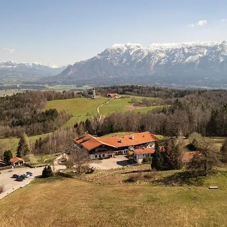 Appartement Auf Dem Hoegel In